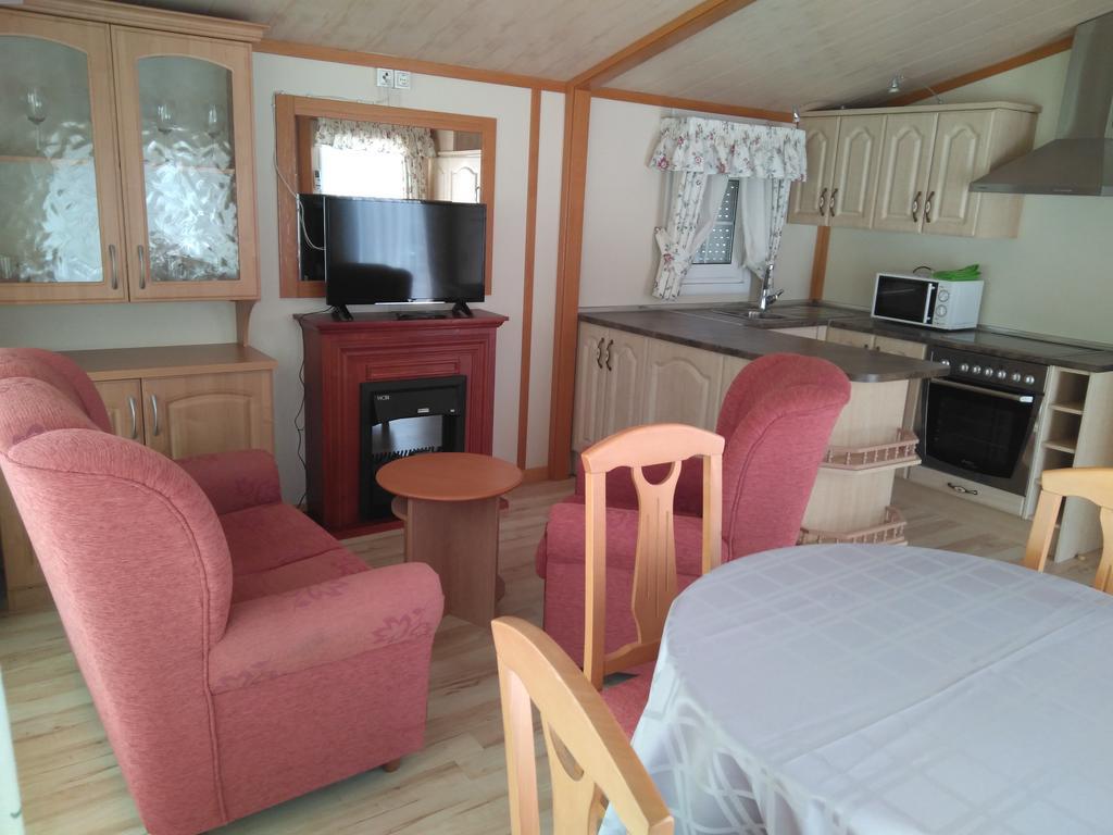 Camping Fuentes Blancas Burgos Ngoại thất bức ảnh