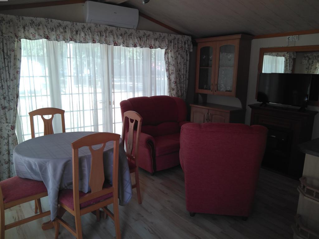 Camping Fuentes Blancas Burgos Ngoại thất bức ảnh